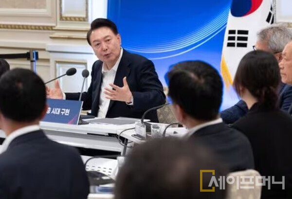 ▲ 윤석열 대통령이 하반기 경제정책방향과 역동경제 로드맵과 관련해 발언하고 있다. ⓒ 대통령실