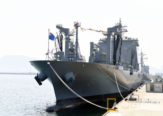 ▲ 한화오션이 군수지원함(AOE-Ⅱ) 소양함 1척을 방위사업청으로부터 수주했다.  ⓒ 방위사업청