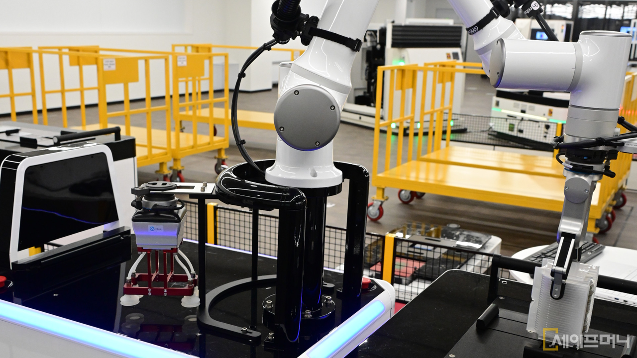 ▲ LG전자가 자율주행 수직 다관절 로봇을 처음으로 공개 시연한다. ⓒ LG전자
