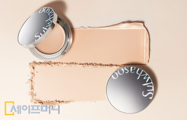 ▲ 업그레이드해 재출시된 설화수 퍼펙팅 트윈케이크와 퍼펙팅 스킨커버. ⓒ 설화수