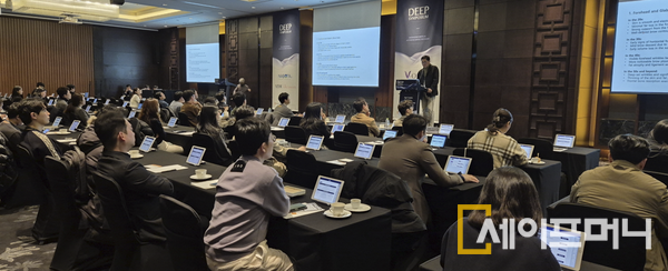 ▲ 국내 미용성형 의료진들이  대웅제약과 디엔씨이 개최한 딥(DEEP) 심포지엄에 참여하고 있다. ⓒ 대웅제약