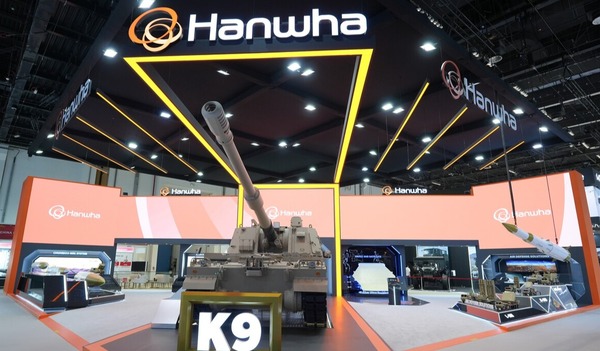  ▲한화에어로스페이스·한화시스템은 UAE아부다비에서 열린 IDEX에 참여해 K-방산 종합 역량을 선보였다. ⓒ 한화시스템