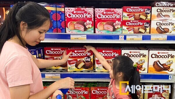 ▲ 오리온 초코파이가 베트남 매장에 지열돼 있다. ⓒ 오리온