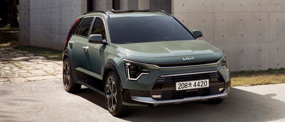 ▲ 기아가 니로 하이브리드에 다양한 안전사양 등을 추가한 베스트 셀렉션 트림을 출시했다. ⓒ 기아