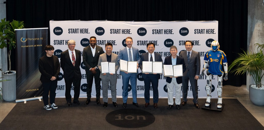 ▲HD한국조선해양·HD현대로보틱스·페르소나 AI·바질컴퍼티가 조선 용접용 휴머노이드 개발 업무협약을 체결하고 있다. ⓒ HD현대