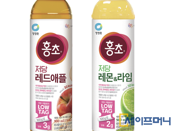 ▲ 대상 청정원이 지난달 당 함량과 칼로리를 낮춰 출시한 홍초 레드애플과 레몬&라임 제품이 기능성표시식품으로 전환됐다. ⓒ 대상
