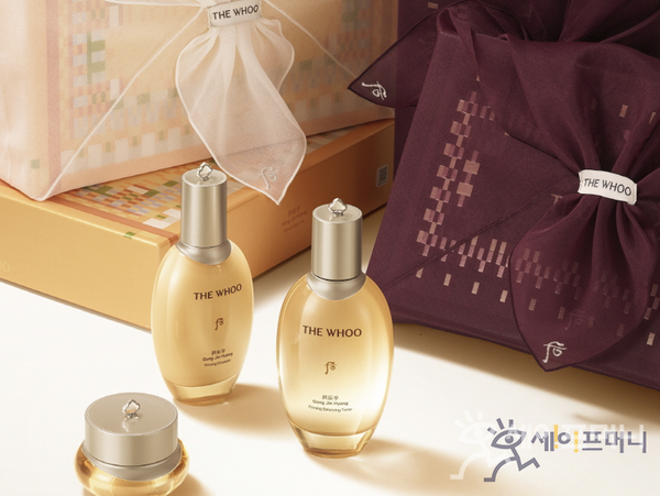 ▲ LG생활건강 더후가 추석을 맞아 탄력 안티에이징 추석선물세트를 선보인다. ⓒ LG생활건강